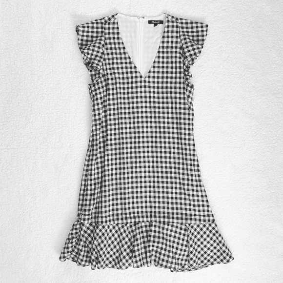 Madewell Dresses & Skirts - Madewell gingham ruffle dress